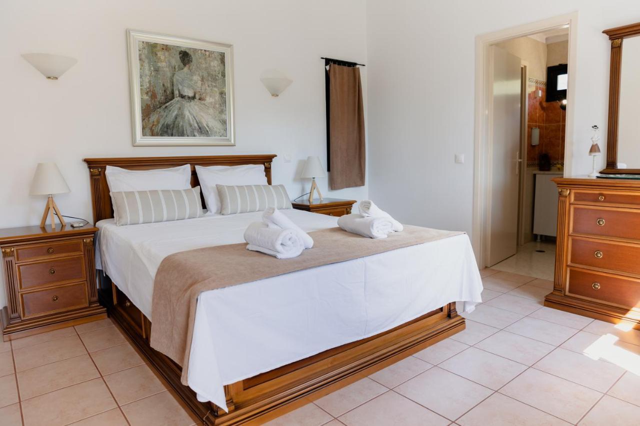 Kouvelia Country Home Luxury Villa Rental Nerotriviá 外观 照片