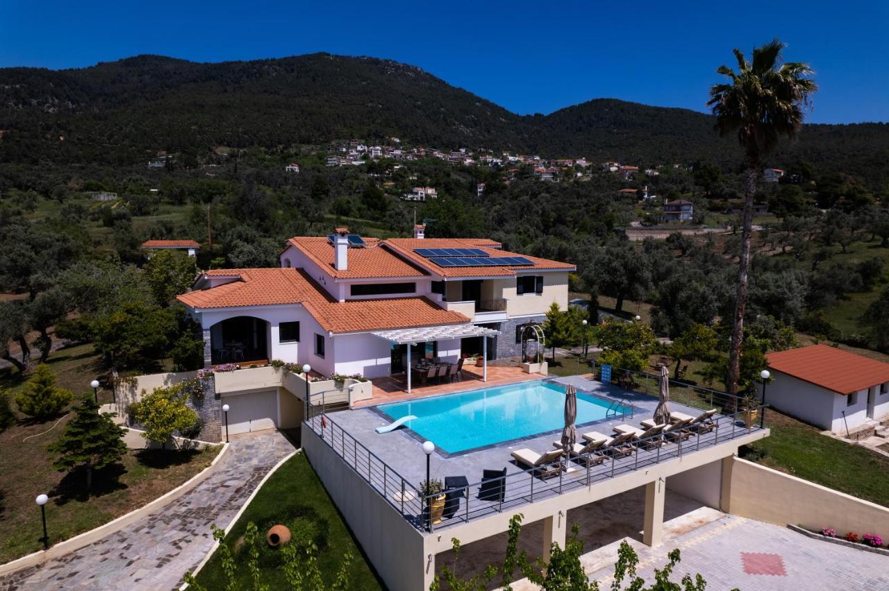 Kouvelia Country Home Luxury Villa Rental Nerotriviá 外观 照片